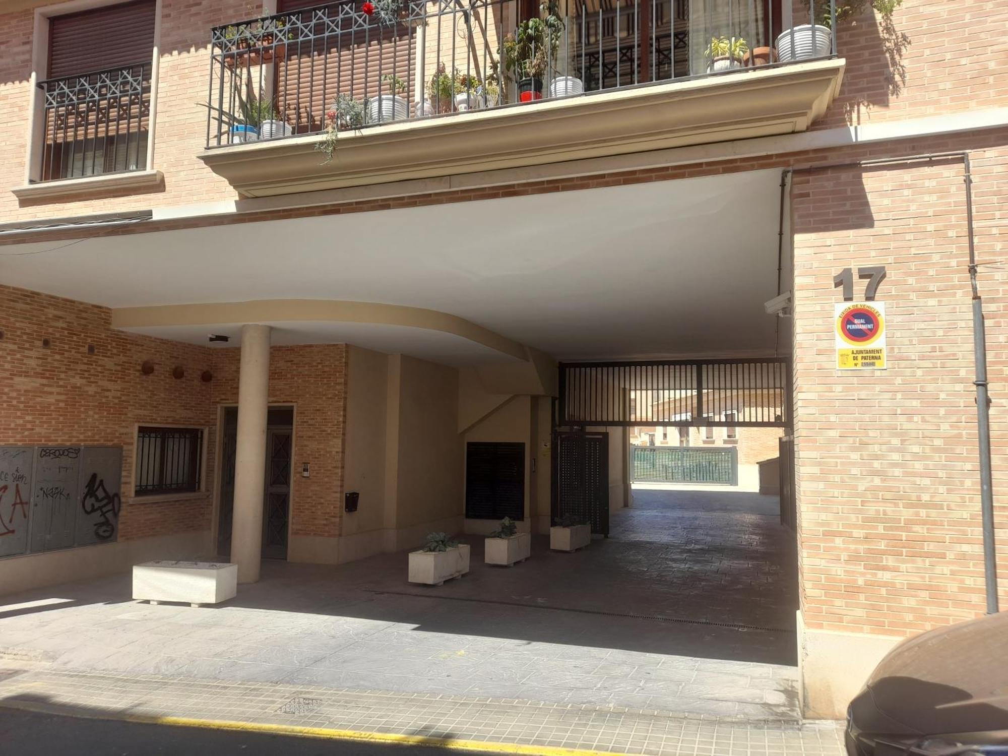 Lujoso En Valencia 3 Con Parking * Paterna