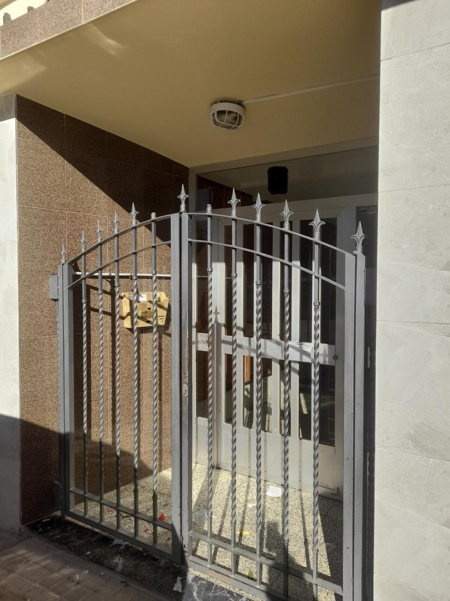Lujoso En Valencia 3 Con Parking Paterna